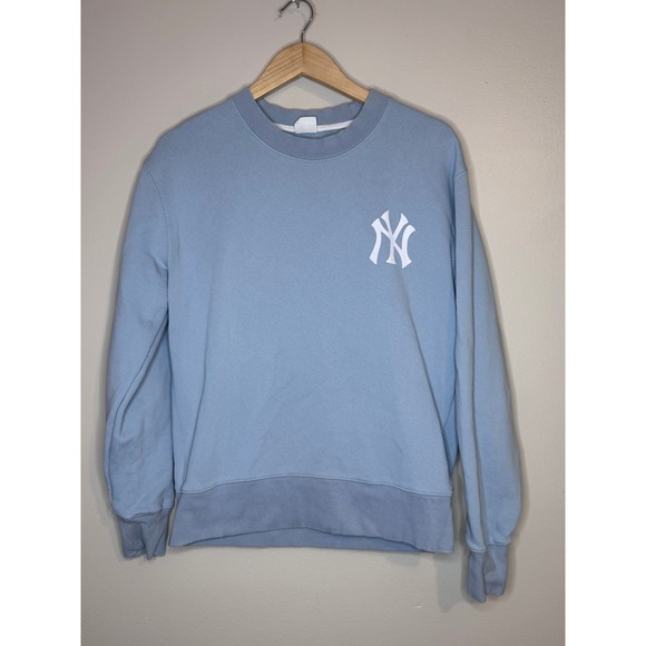 Genuine Stuff Tops - New York Yankees Blue Crewneck Sweatshirt MLB Small